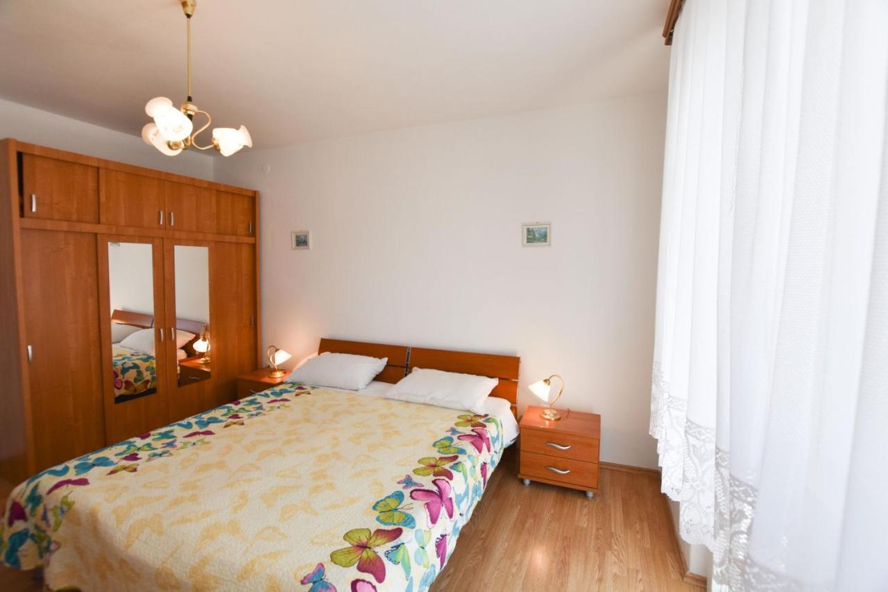 Apartment Marin Primošten Eksteriør bilde