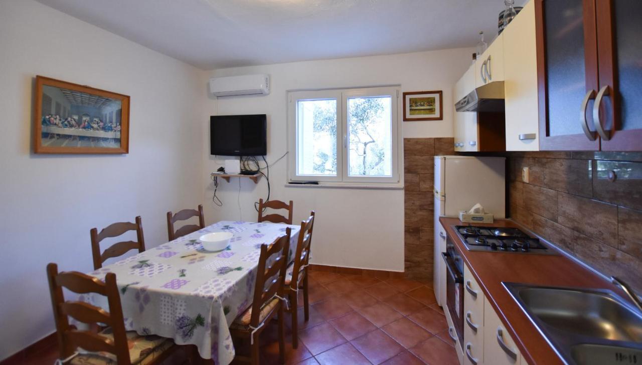 Apartment Marin Primošten Eksteriør bilde