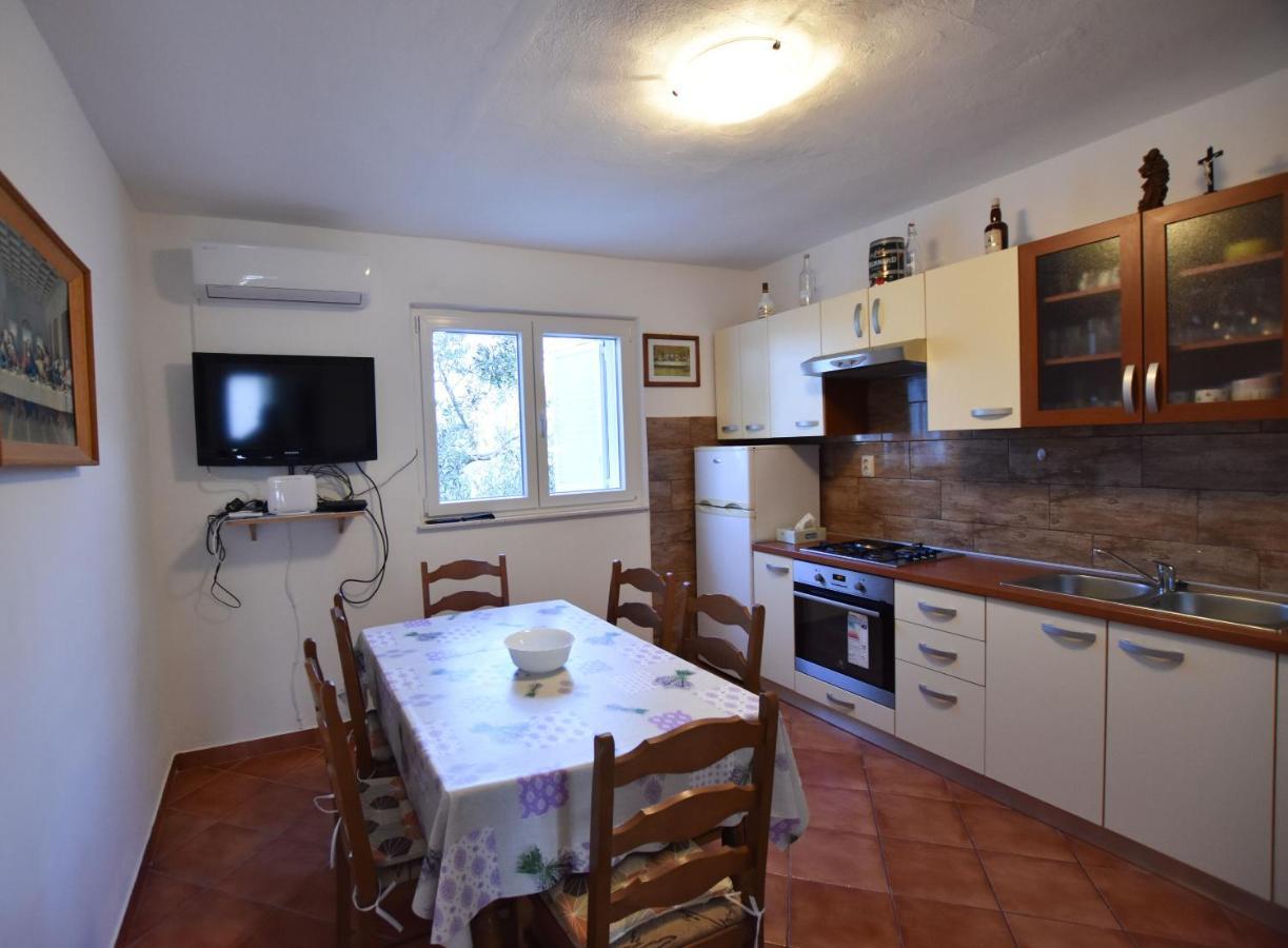 Apartment Marin Primošten Eksteriør bilde