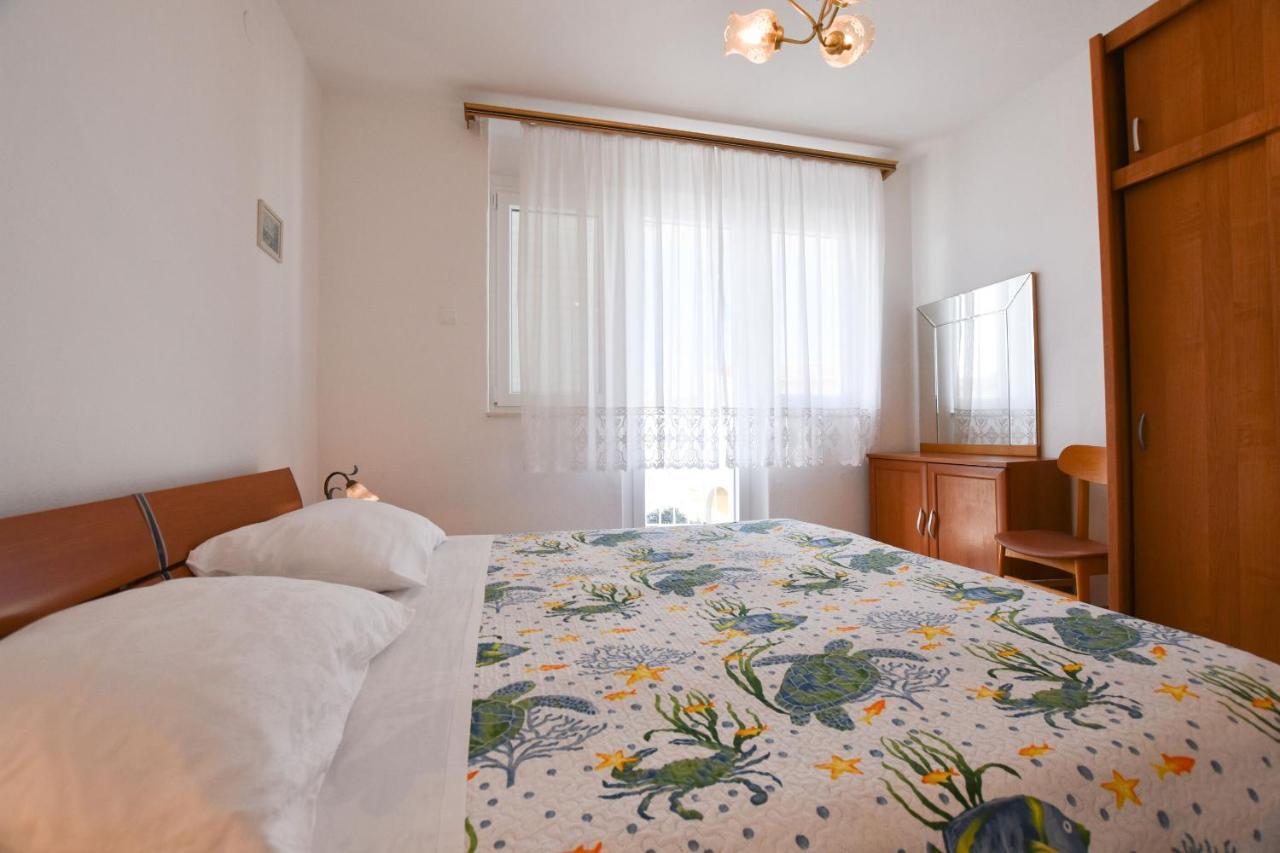Apartment Marin Primošten Eksteriør bilde